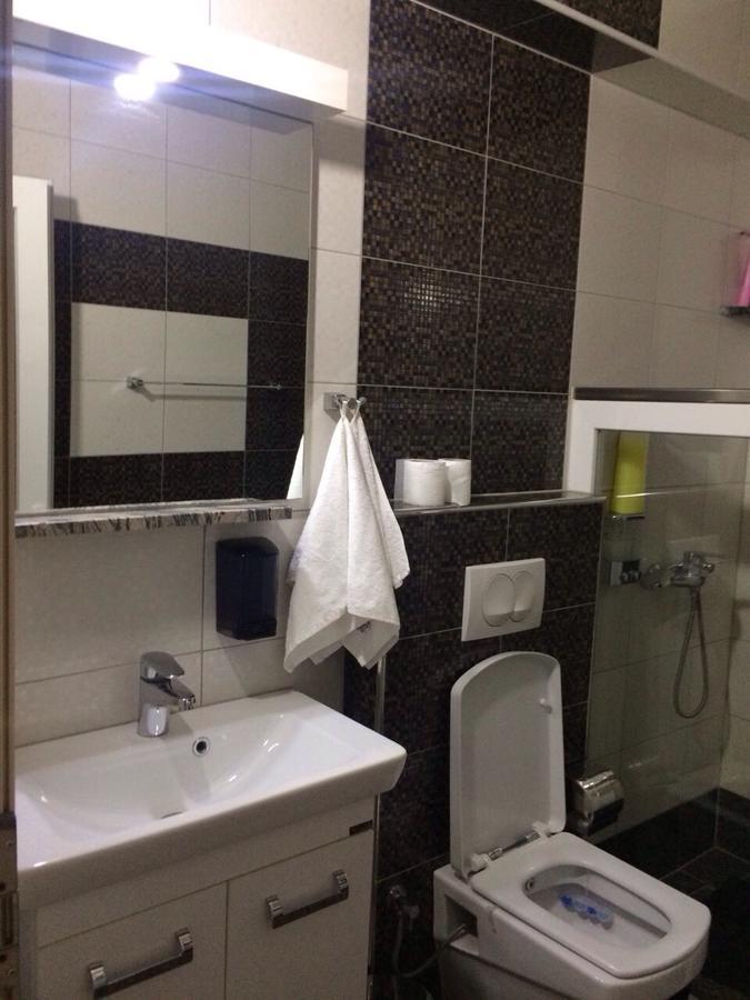 Hotel Millenium2 พริเซรน ภายนอก รูปภาพ